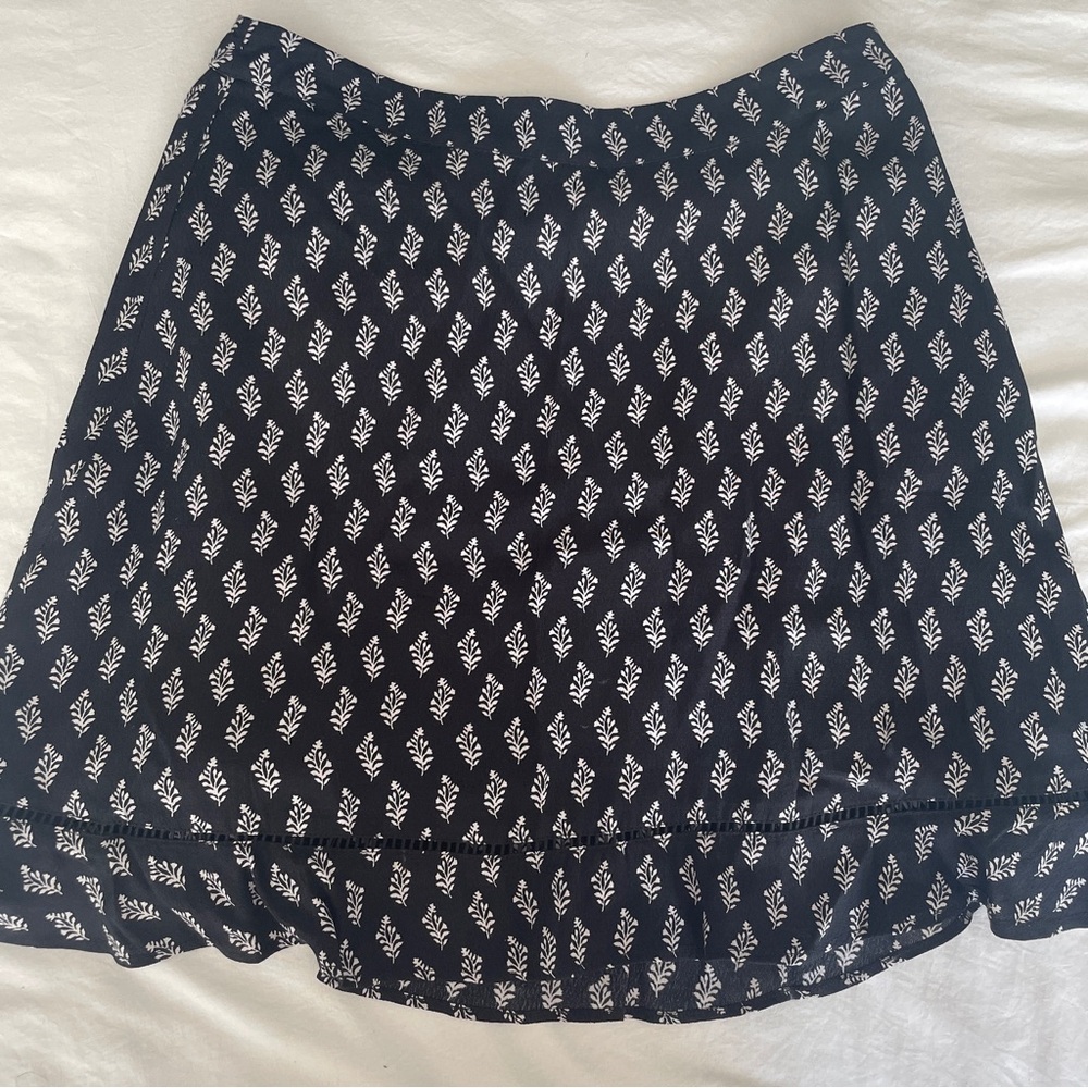 LOFT SKIRT